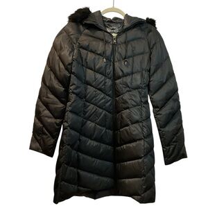 Vince Camuto Down Filled Black Puffer Coat With Fur Trimmed Hood Size M
